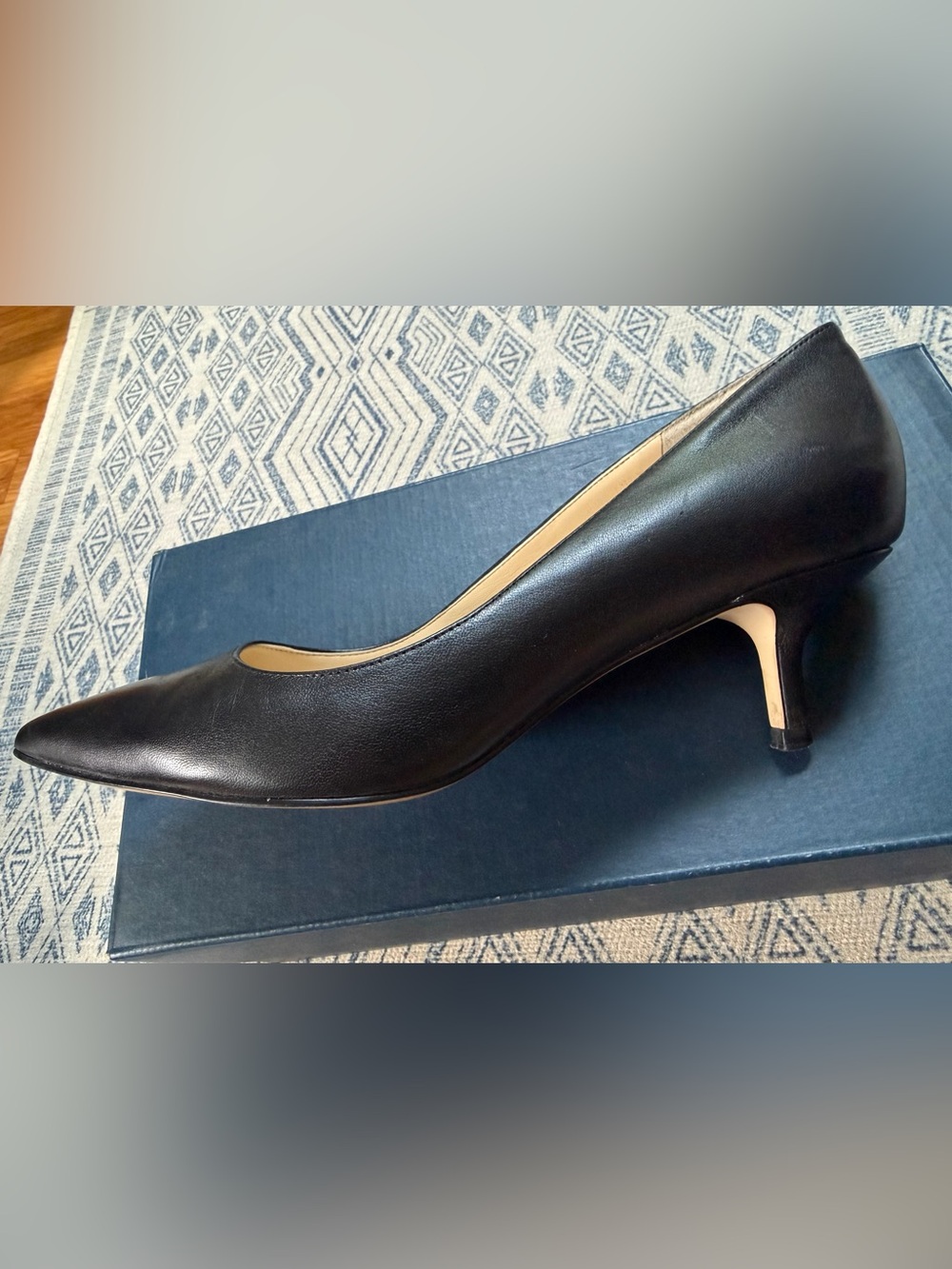 Ivanka Trump Black Pointed Kitten Heels - Picture 3 of 6